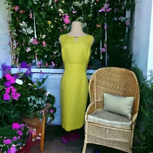 Tahari Levine Studios Tailored Bodycon Sheath  Geometric Gold Keyhole Dress 10